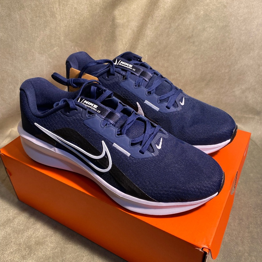 Nike DOWNSHIFTER 13 Midnight Navy Running Shoes
